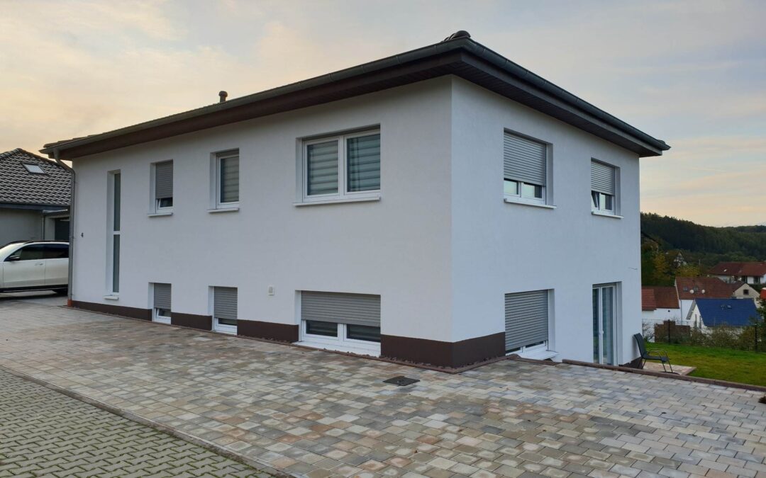 Neubau in Contwig mit Waldblick